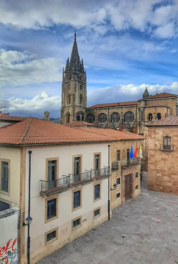 Apartamento Wamba - La Catedral Oviedo Esterno foto